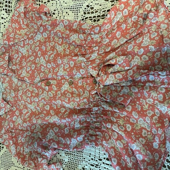Sweet Rain Pink Floral Abstract Wood Button-Up Front Tie Top Blouse Red W Medium - Picture 3 of 5
